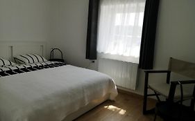Mega Hostel
